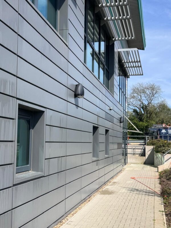 WhatsApp Image 2024-06-18 at 14.49.04 WhatsApp Image 2024-06-18 at 14.49.04