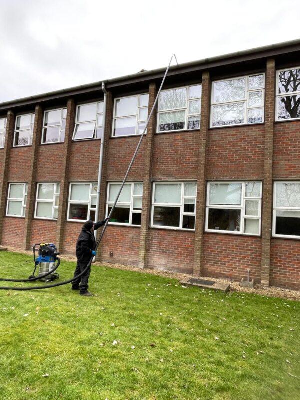 WhatsApp Image 2024-06-18 at 15.12.05 WhatsApp Image 2024-06-18 at 15.12.05